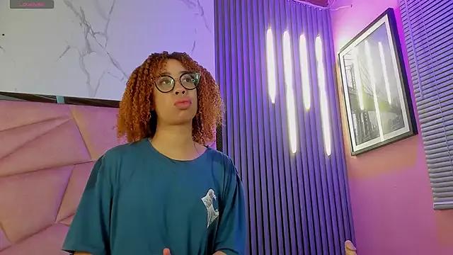 BiancaDuque from StripChat is Freechat