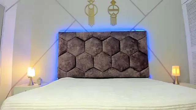 Chloe_Durand_ from StripChat is Freechat