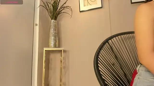 dulce_fiore07 from StripChat is Freechat