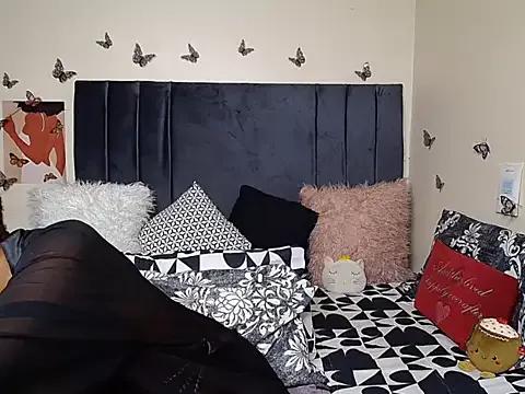 Goddess_Of_Dawnxxx from StripChat is Freechat
