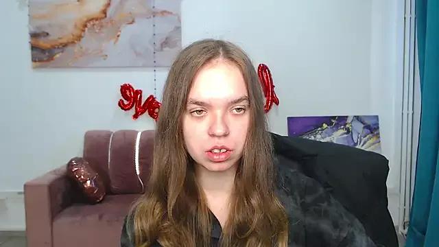 KatrinPearls from StripChat is Freechat
