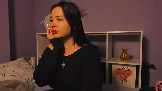 KristyMoss from StripChat is Freechat