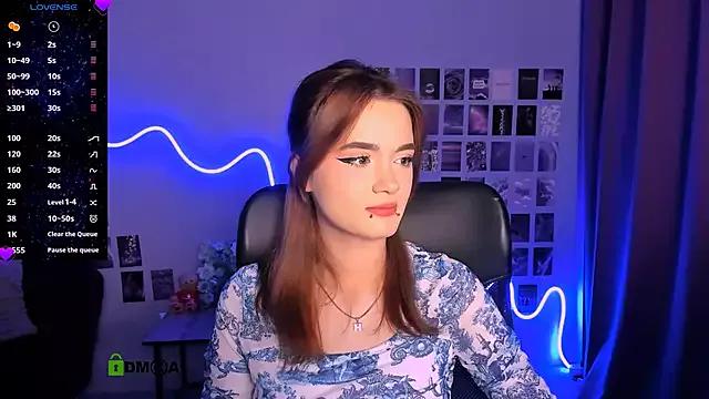 liana_kisses from StripChat is Freechat