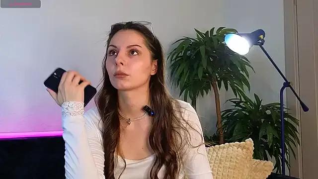 Light_the_moon from StripChat is Freechat
