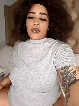 Lulusexy__ from StripChat is Freechat
