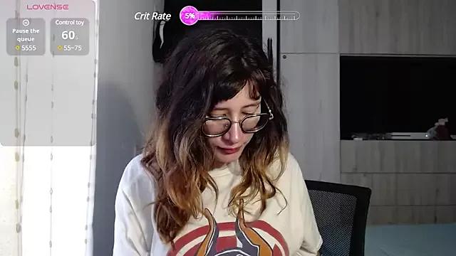 mariana124- from StripChat is Freechat