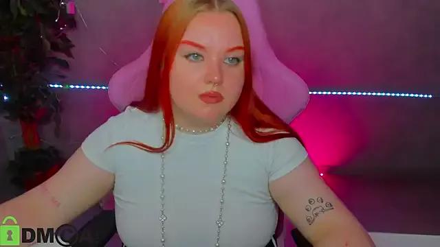 Mary__L0ve from StripChat is Freechat