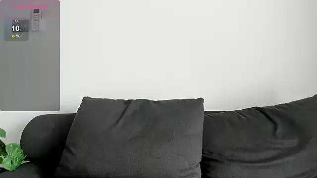 minimaya from StripChat