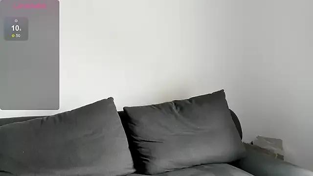 minimaya from StripChat