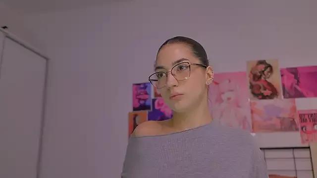 Naalani from StripChat