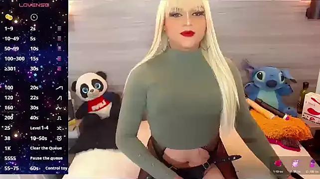 natashaislerxxx from StripChat is Freechat