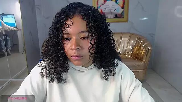risada_temptation_s from StripChat is Freechat