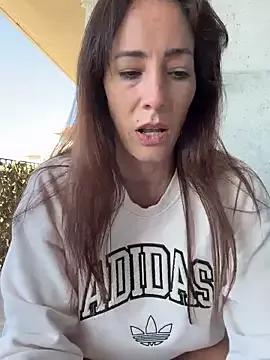 SweetAlegra_ from StripChat is Freechat
