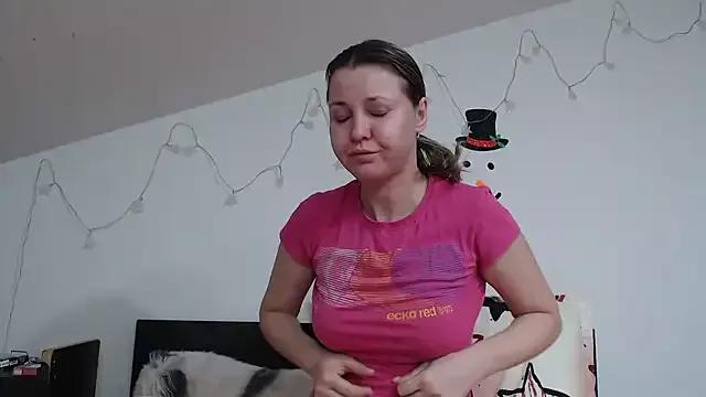 SweetMaddy888 from StripChat
