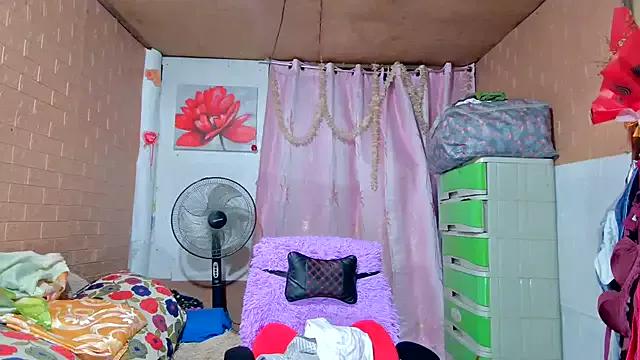 Ugly_Filipina from StripChat is Freechat