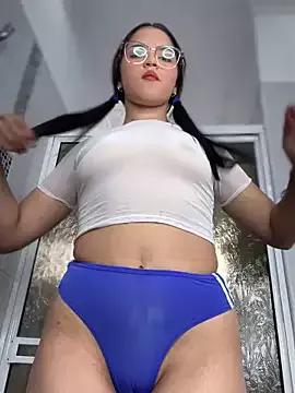 YourPreciousXXX from StripChat is Freechat