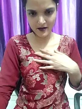 Yourr_Girll from StripChat is Freechat