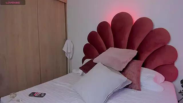 ZENDAMILLER from StripChat is Freechat