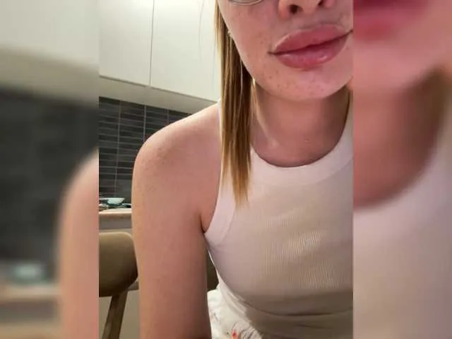 Adel-krasotka — Freechat on BongaCams