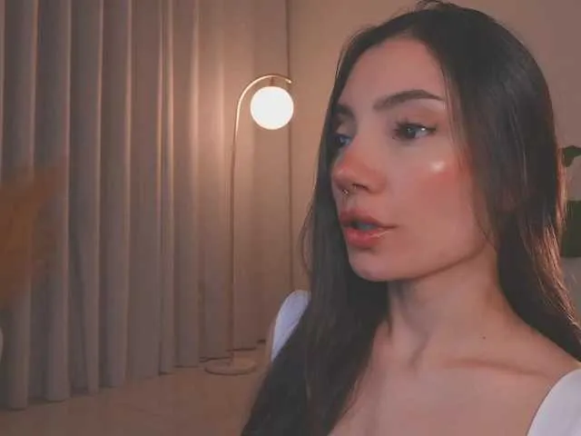 AmyArmstrong on BongaCams 