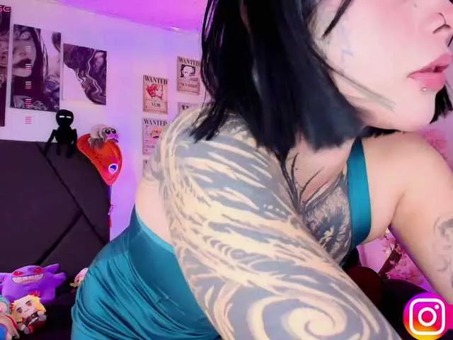 Aryrouse on BongaCams 