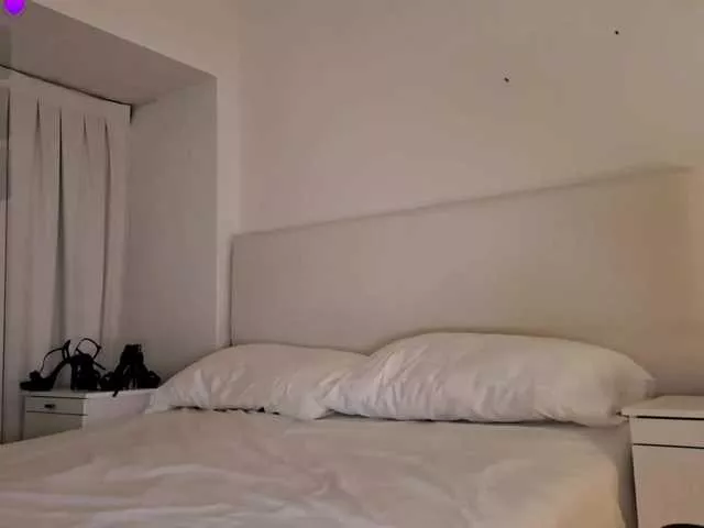 Bella-J on BongaCams 