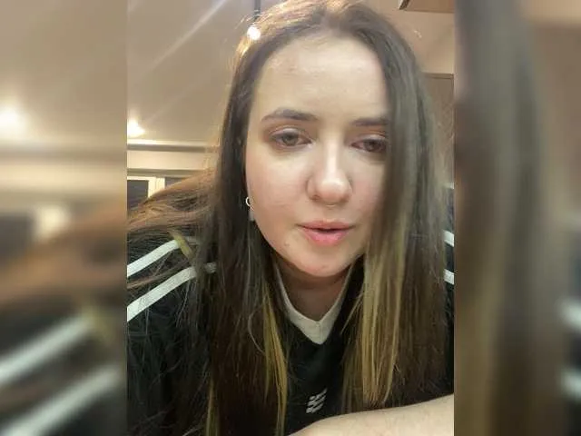 cheshiremio on BongaCams