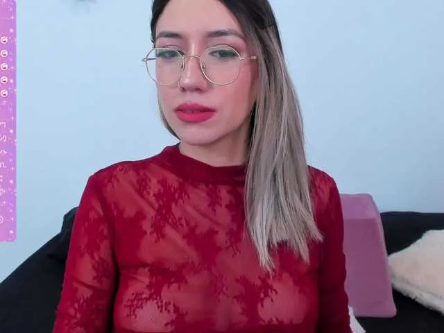 EllaDavs on BongaCams 