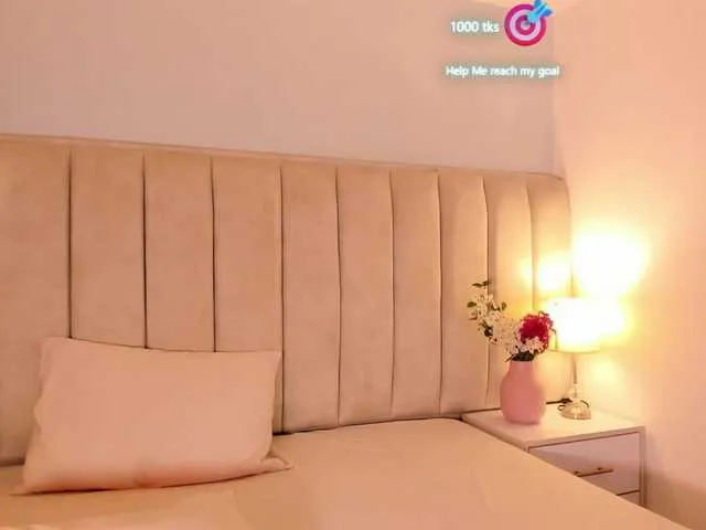 EllaThorne on BongaCams 