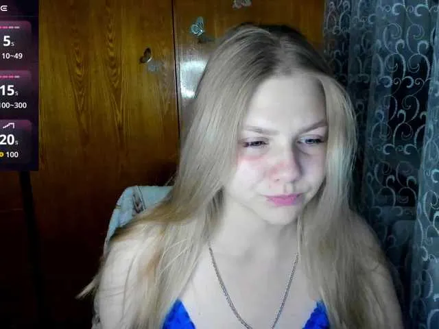 Emma-Frizea on BongaCams 