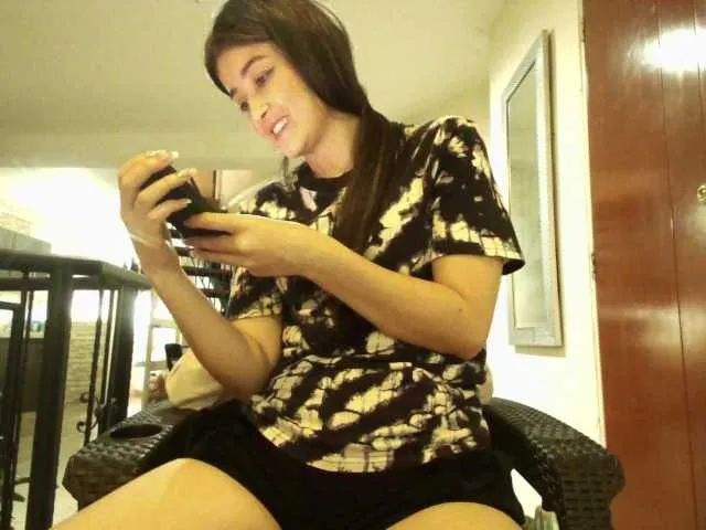 emmaherby1 on BongaCams 