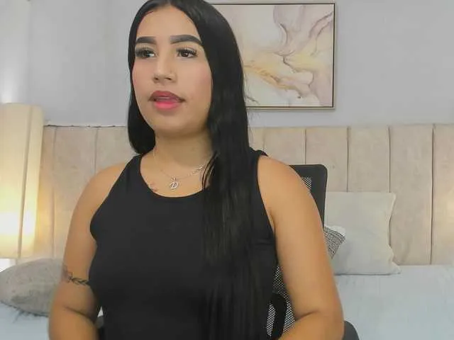 Esmeralda11 on BongaCams 
