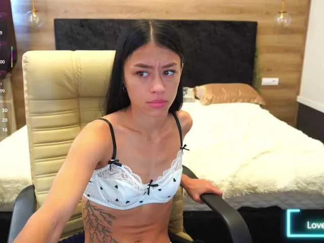 FataleNellie on BongaCams 