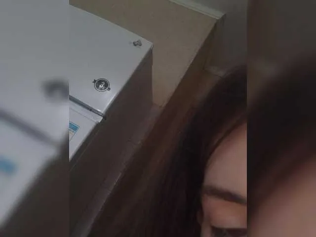 Kissa-is-klassa-a on BongaCams 
