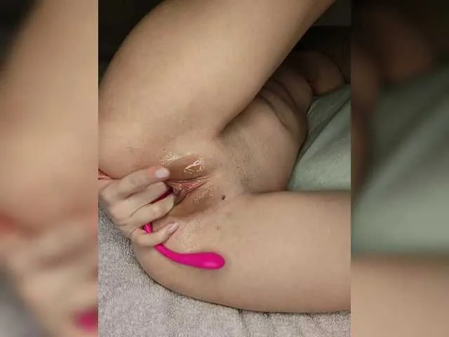 Kurkuma235 on BongaCams 