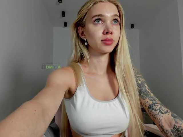 ladayy on BongaCams 