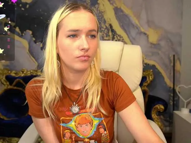 LilElfie on BongaCams
