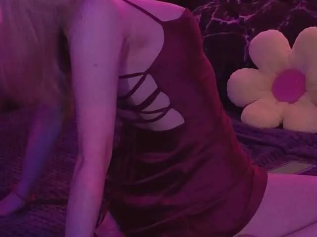 LollyGirlMoon — Tokens/Adequacy/My body (I always get really high from what I do)/ Sense of humor