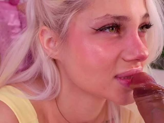 Loly-Poly on BongaCams 