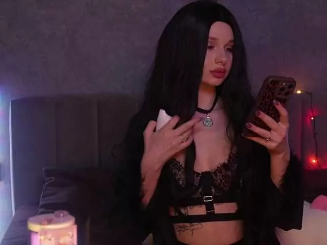 MossiPolli on BongaCams 