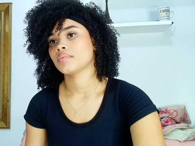 naia-blesed on BongaCams 