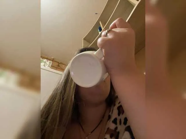 Neisi — I am excited with strong man who care about my pleasure and how to make girl cum hard