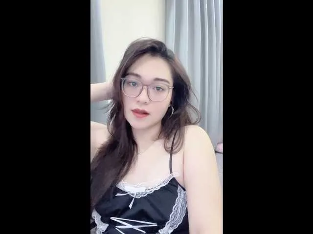Selena295 — Freechat on BongaCams