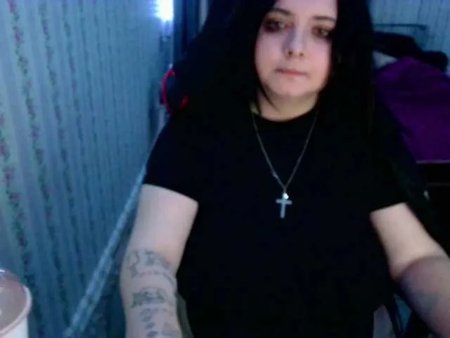 Xxxenabanny — I like to talk about sex, I like to be praised for my body, and I like to go around without underwear. I also like compliments with tips!)