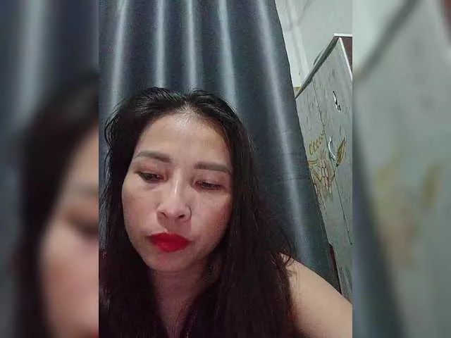 Zizimi on BongaCams 