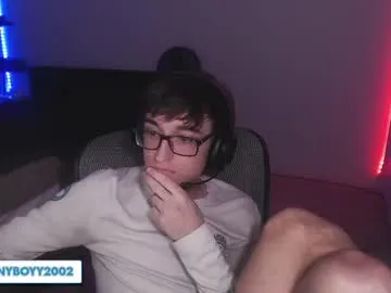 18yrboyhot — 15 MIN JERK [611 tokens left] #18 #young #teen #horny #straight #bigcock