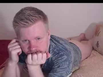 aktavian_w on Chaturbate 