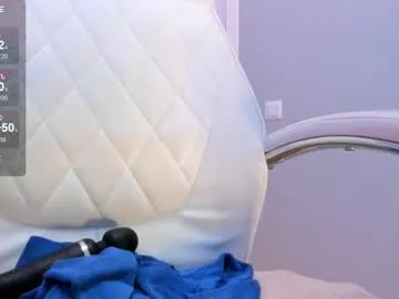 akura_01 — tits fuck [234 tokens left] #asian #bigboobs #squirt #18 #cumshow