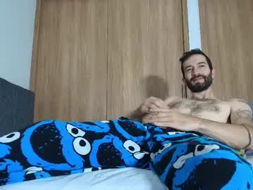 alejandro_bigcock — Latin man - Hot cum show #CUM #MATURE #BEARD #FEET #UNCUT [1293 tokens remaining]