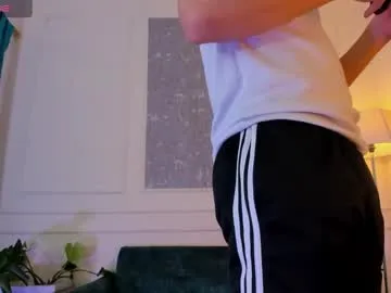 alessandro_dybala — big cum  #feet #bigcock #cum #young #latino [601 tokens remaining]
